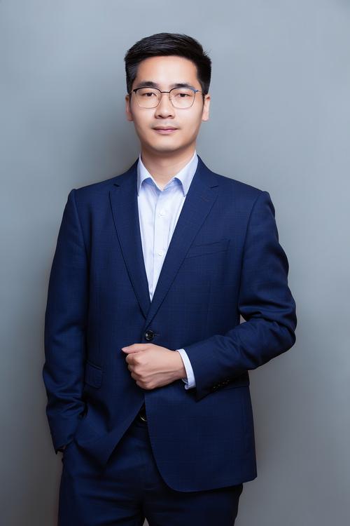 萧昕腾 执行创意总监